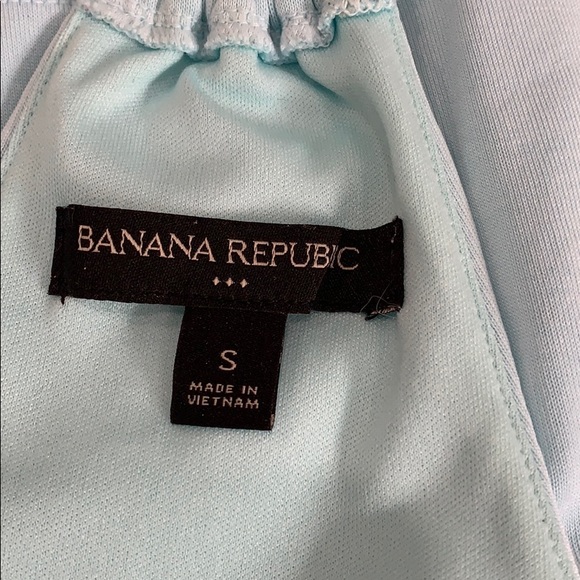 Size small aqua Banana Republic top. - Picture 3 of 4